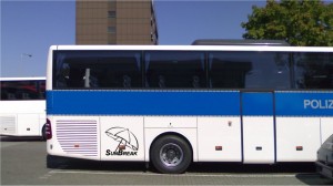 Sunbreak Scheibentönung - Praxisbeispiel getönte Seitenscheiben bei einem Bus